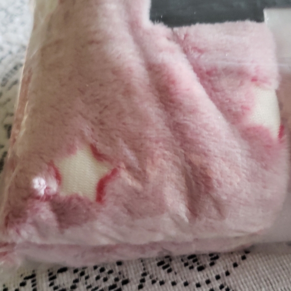 Glow Stars and Words Blanket. - Picture 5 of 5